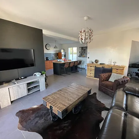 Maison Avec Piscine Et Jacuzzi Chauffee *